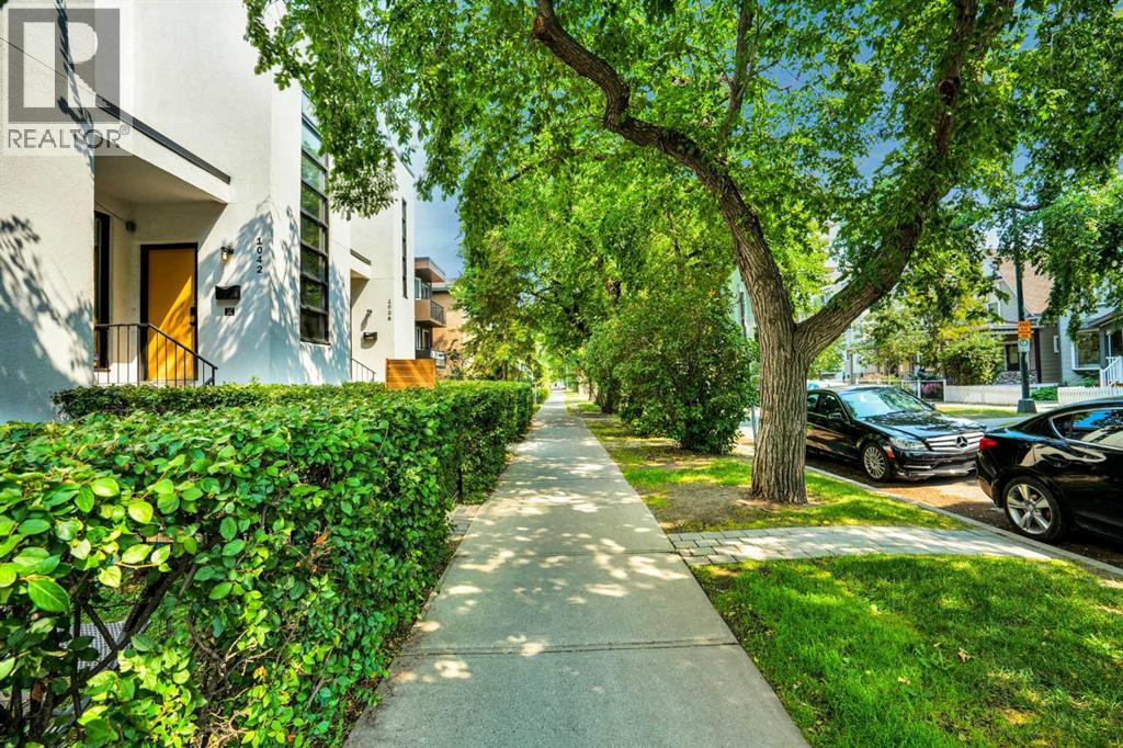 1042 13 Avenue SW - 30