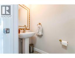 4pc Bathroom - 416 Sage Hill Grove Nw, Calgary, AB T3R0Z8 Photo 8