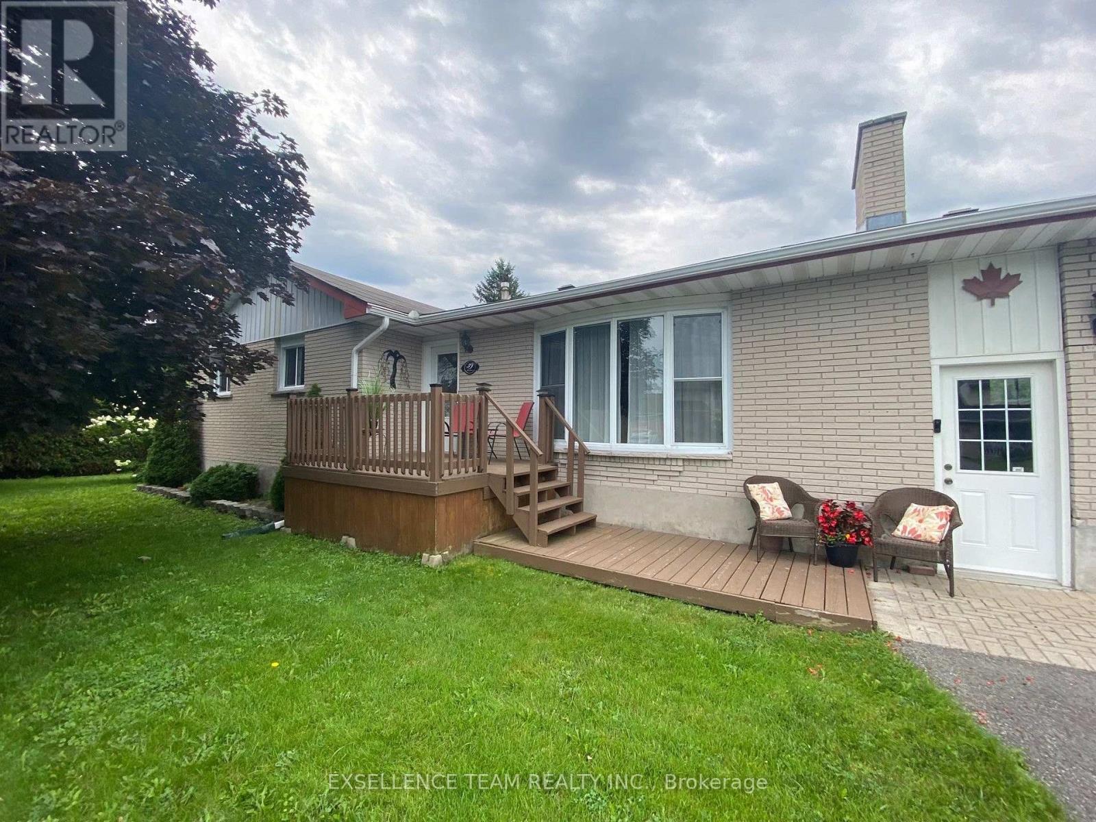 39 WALES DRIVE - 1