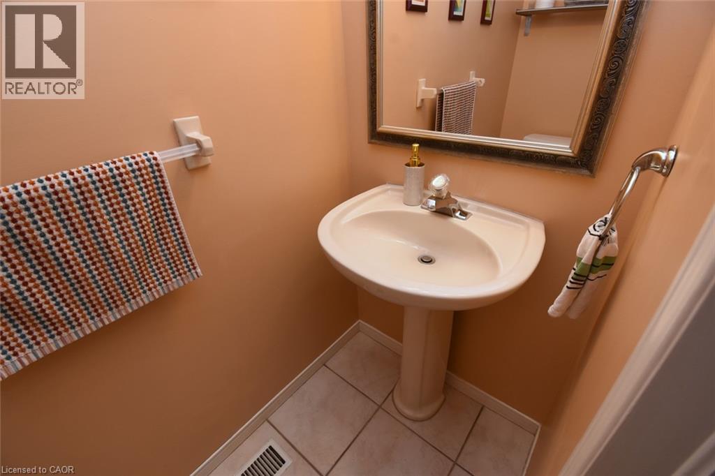 57 TOWNMANSION Drive - 16