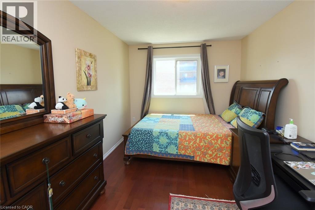 57 TOWNMANSION Drive - 23