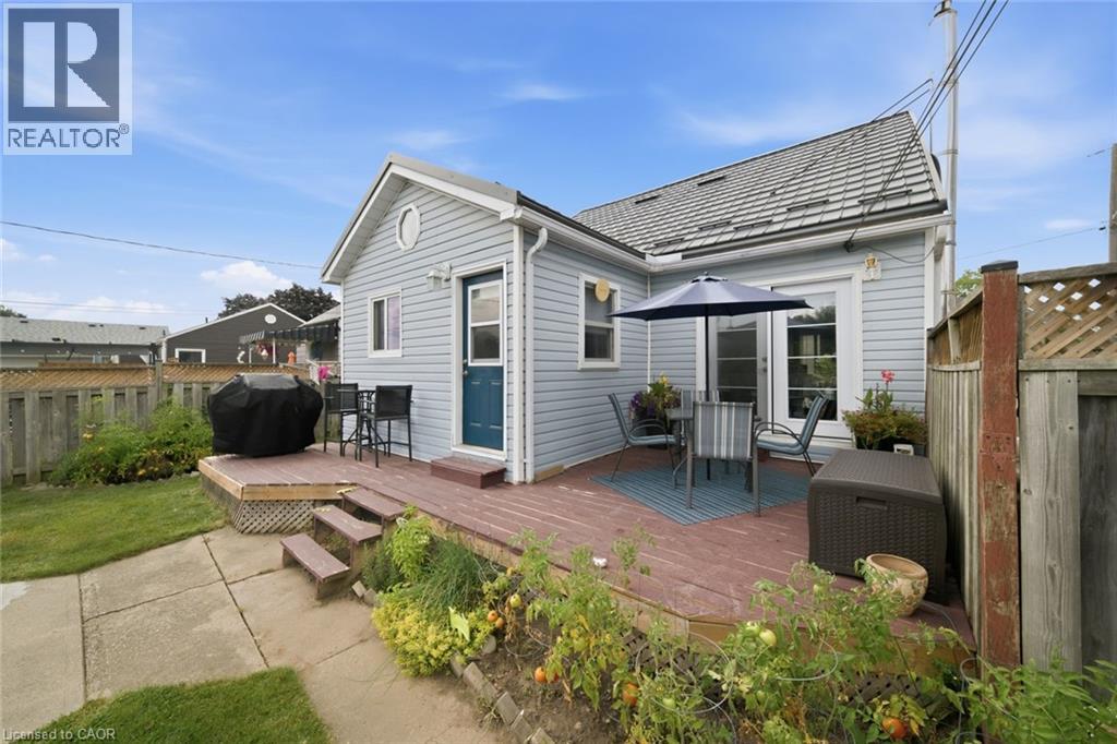 38 TENTH Avenue - 14