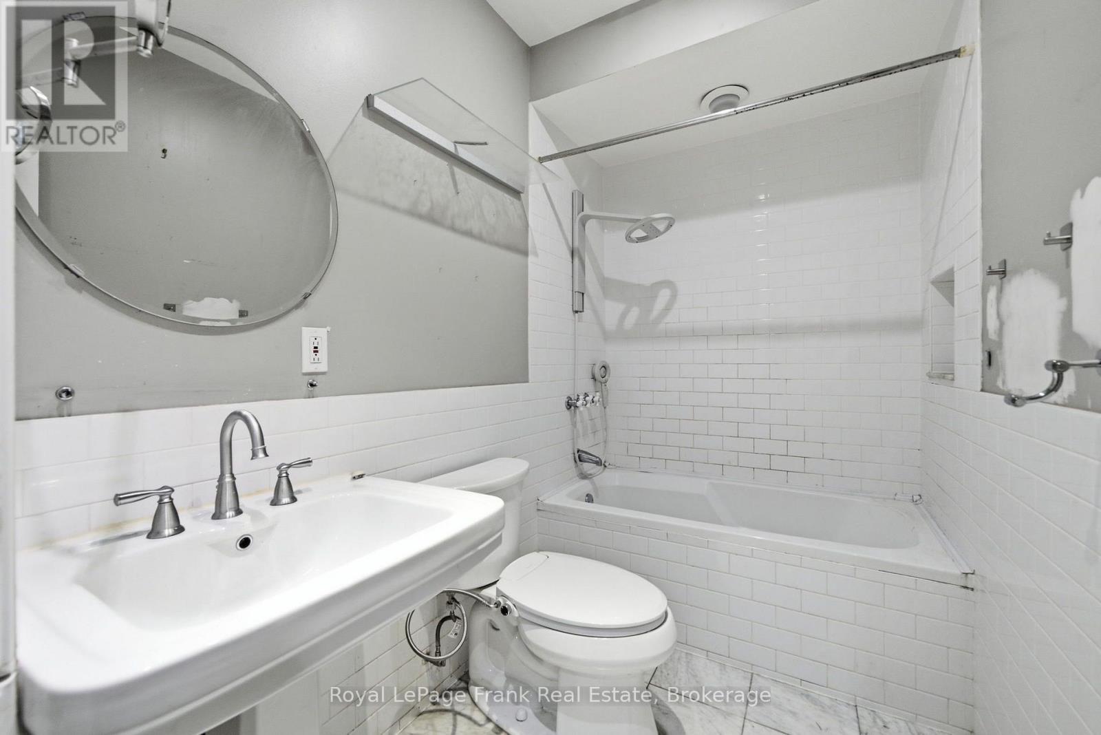 778 SHAW STREET - 25