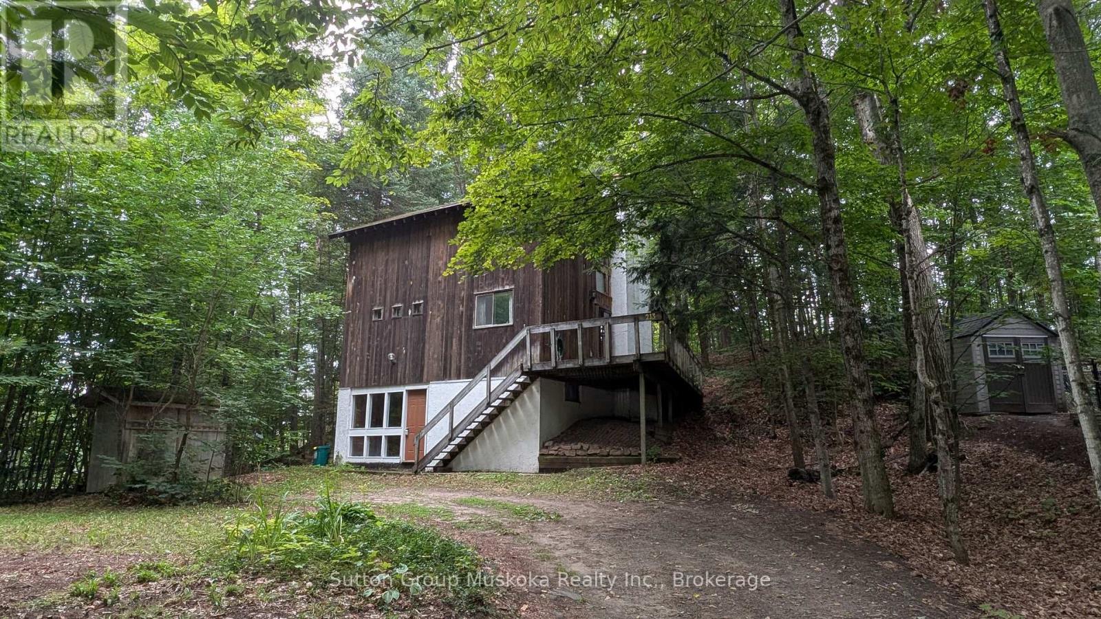 213 WOODLAND DRIVE - 1