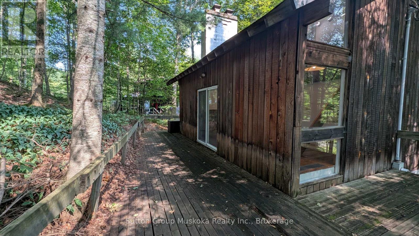 213 WOODLAND DRIVE - Image 6
