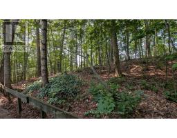 213 Woodland Drive, Huntsville, ON P1H1A7 Photo 18