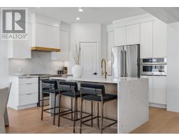 636 Anton Crescent, Kitchener, ON N2R0T8 Photo 9