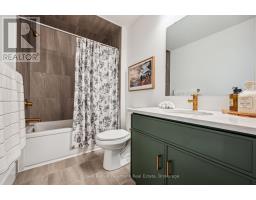 645 Anton Crescent, Kitchener, ON N2R0T8 Photo 16