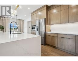 645 Anton Crescent, Kitchener, ON N2R0T8 Photo 9