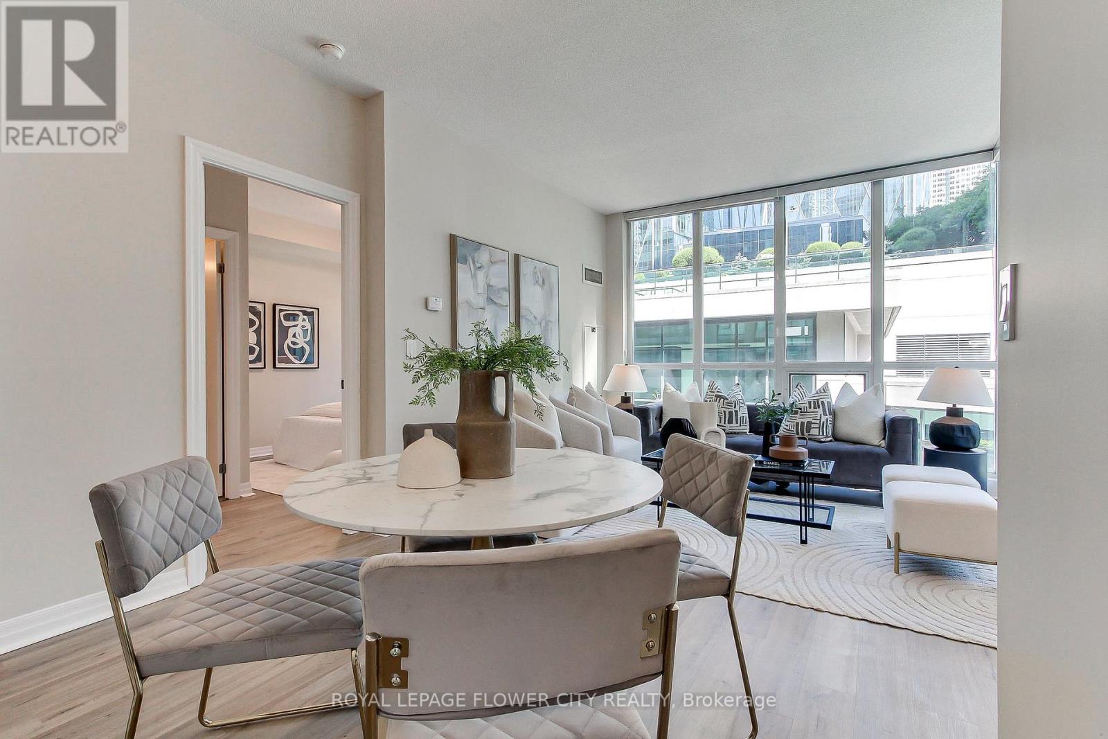 #302 12 YONGE STREET - 22