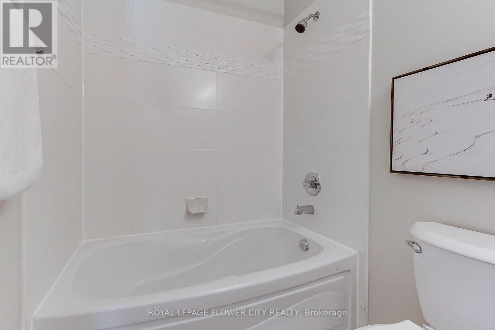 #302 12 YONGE STREET - 29