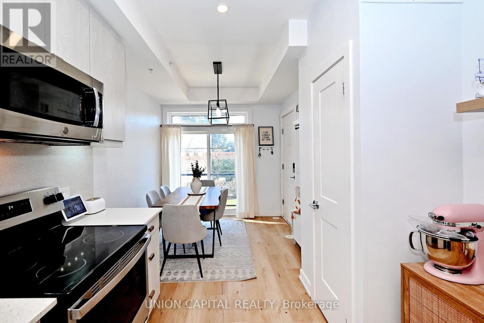 #39 57 FINCH AVENUE W - 12
