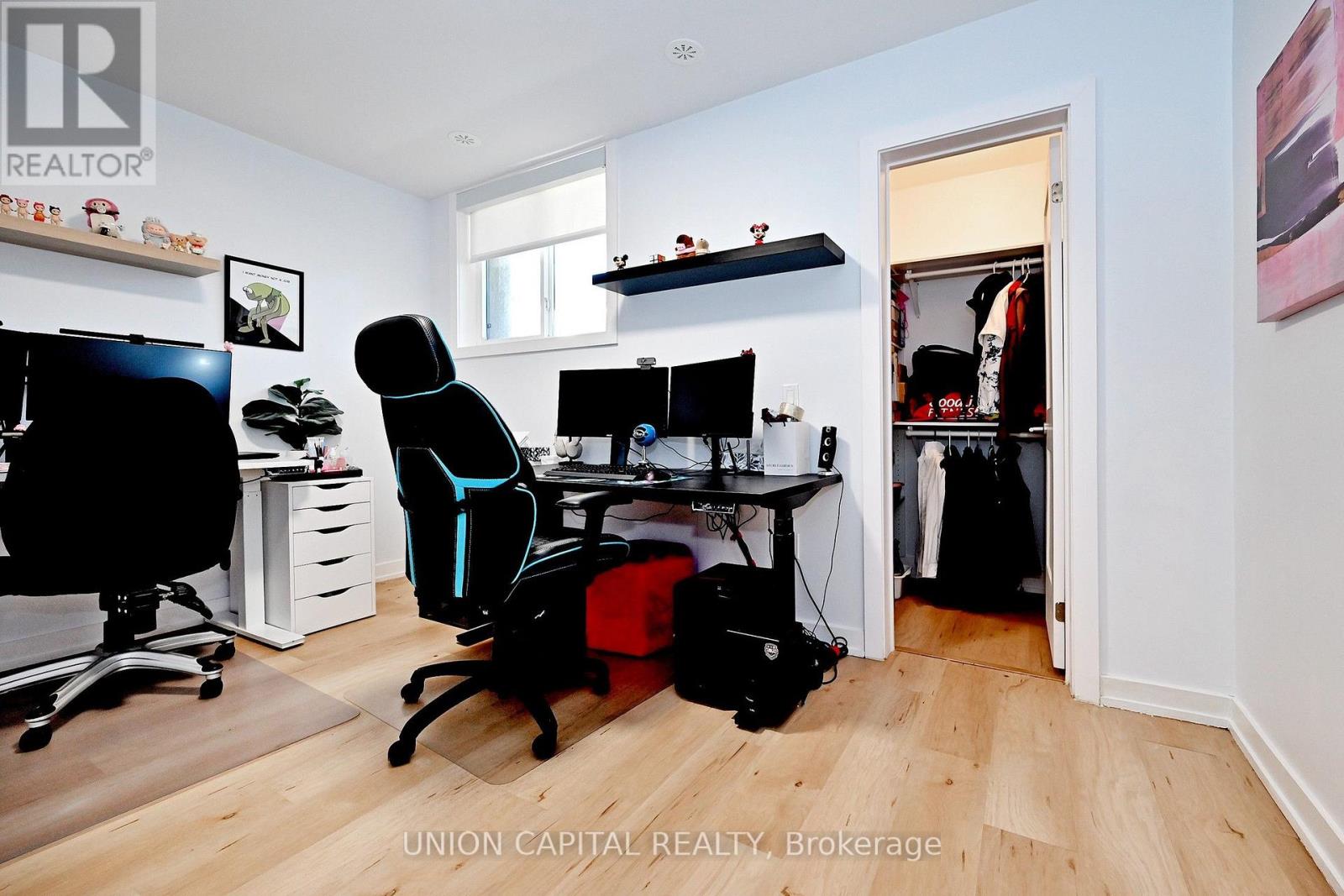 #39 57 FINCH AVENUE W - 29