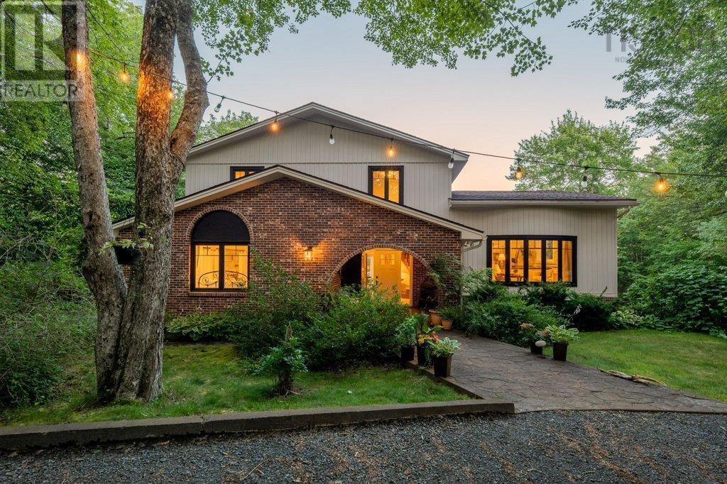32 Halfway Lake Drive