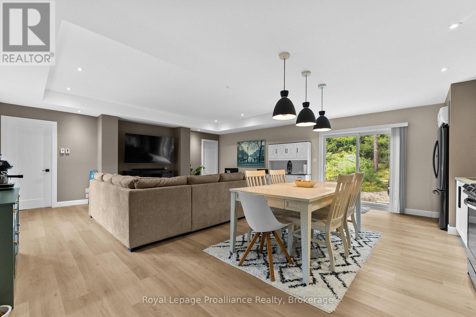 41948A COMBERMERE ROAD - Image 13