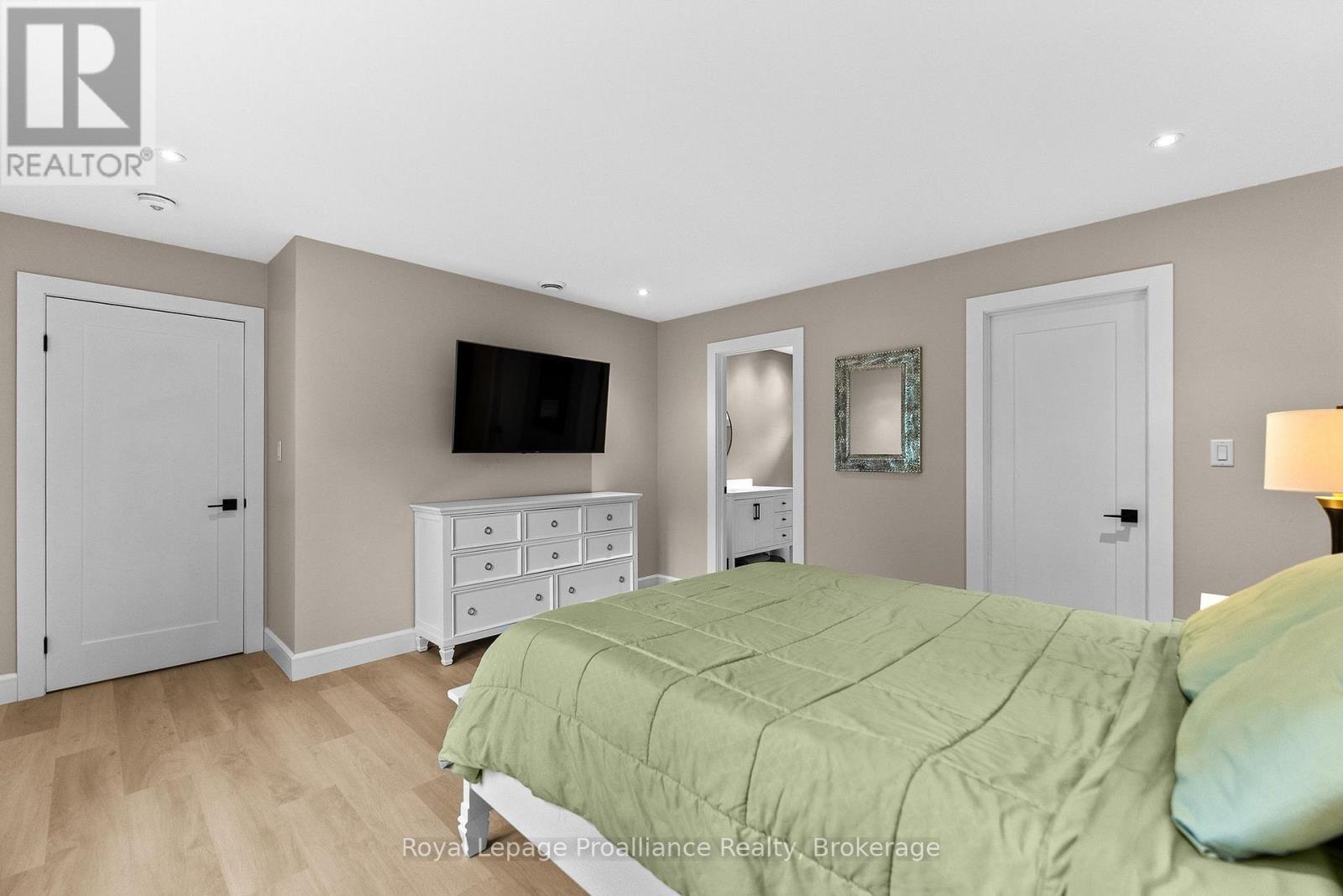 41948A COMBERMERE ROAD - Image 19