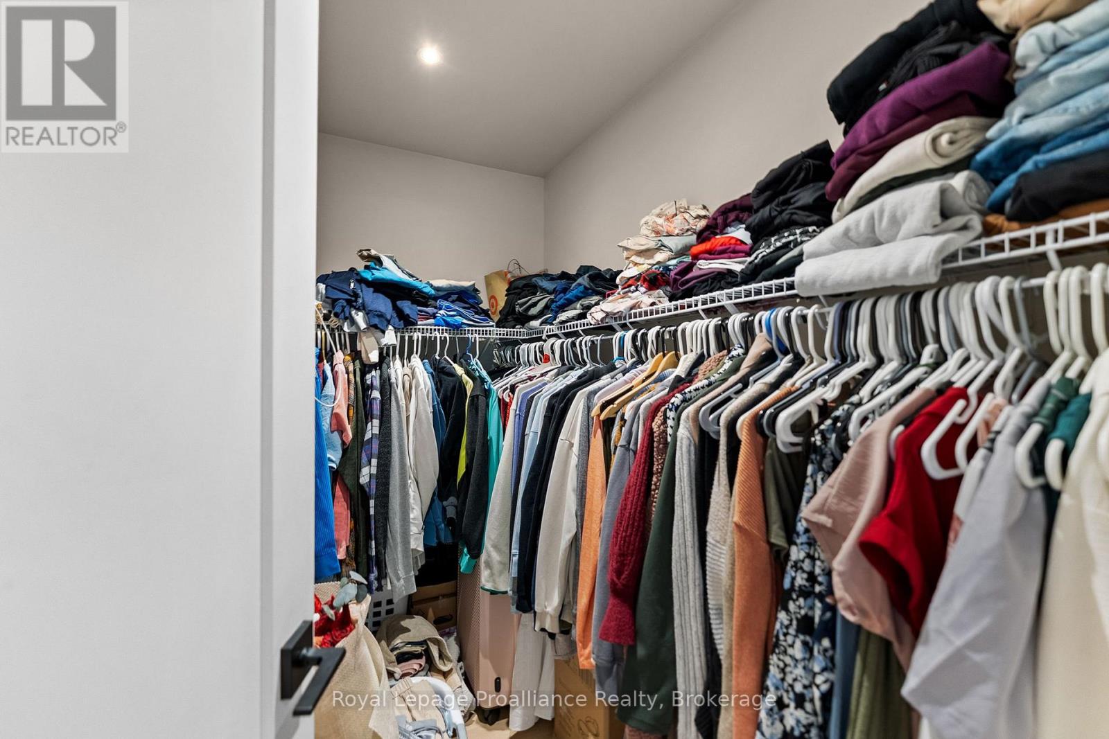 41948A COMBERMERE ROAD - 21