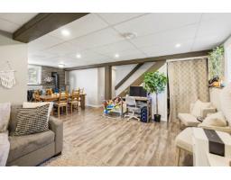 31536 Monarch Court, Abbotsford, BC V2T6M5 Photo 9