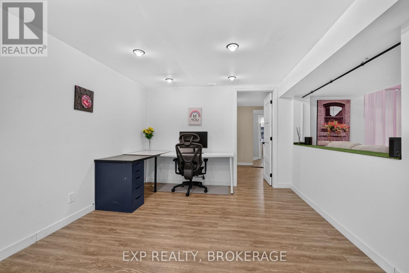 659 SUSSEX BOULEVARD - Image 20
