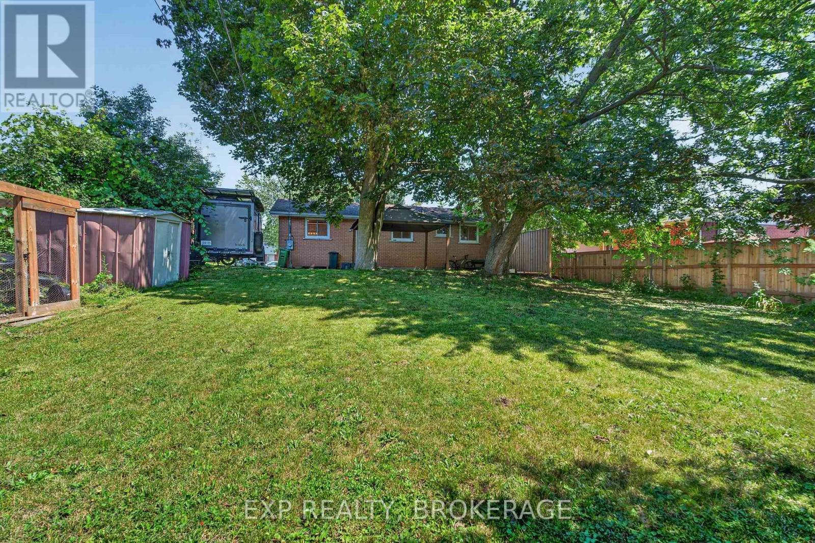 659 SUSSEX BOULEVARD - Image 29