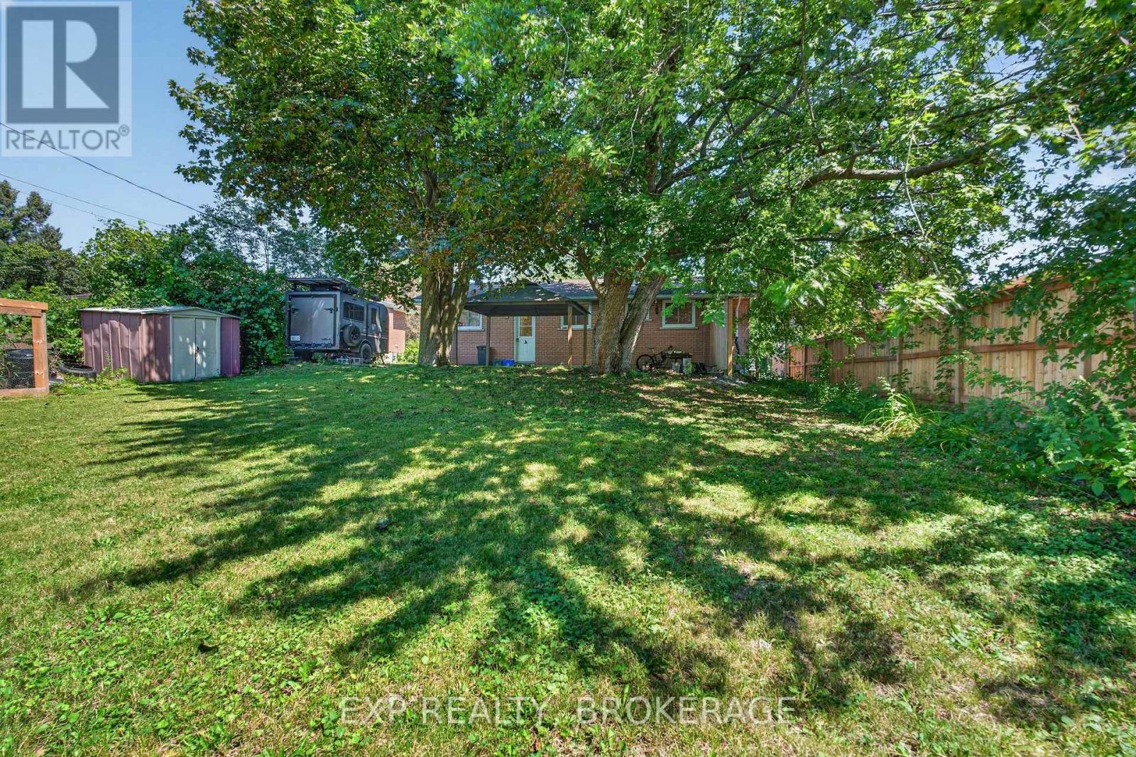 659 SUSSEX BOULEVARD - Image 30