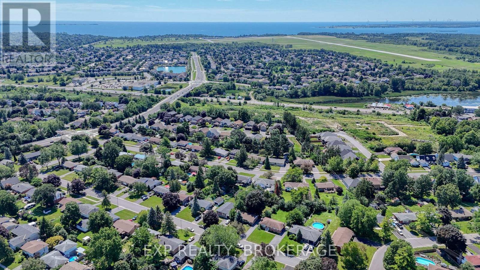 659 SUSSEX BOULEVARD - Image 34