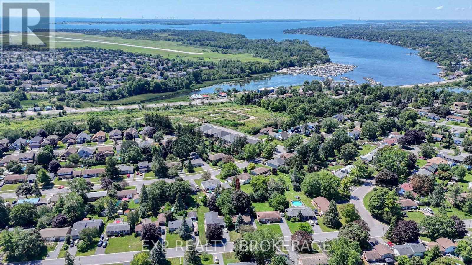 659 SUSSEX BOULEVARD - Image 35