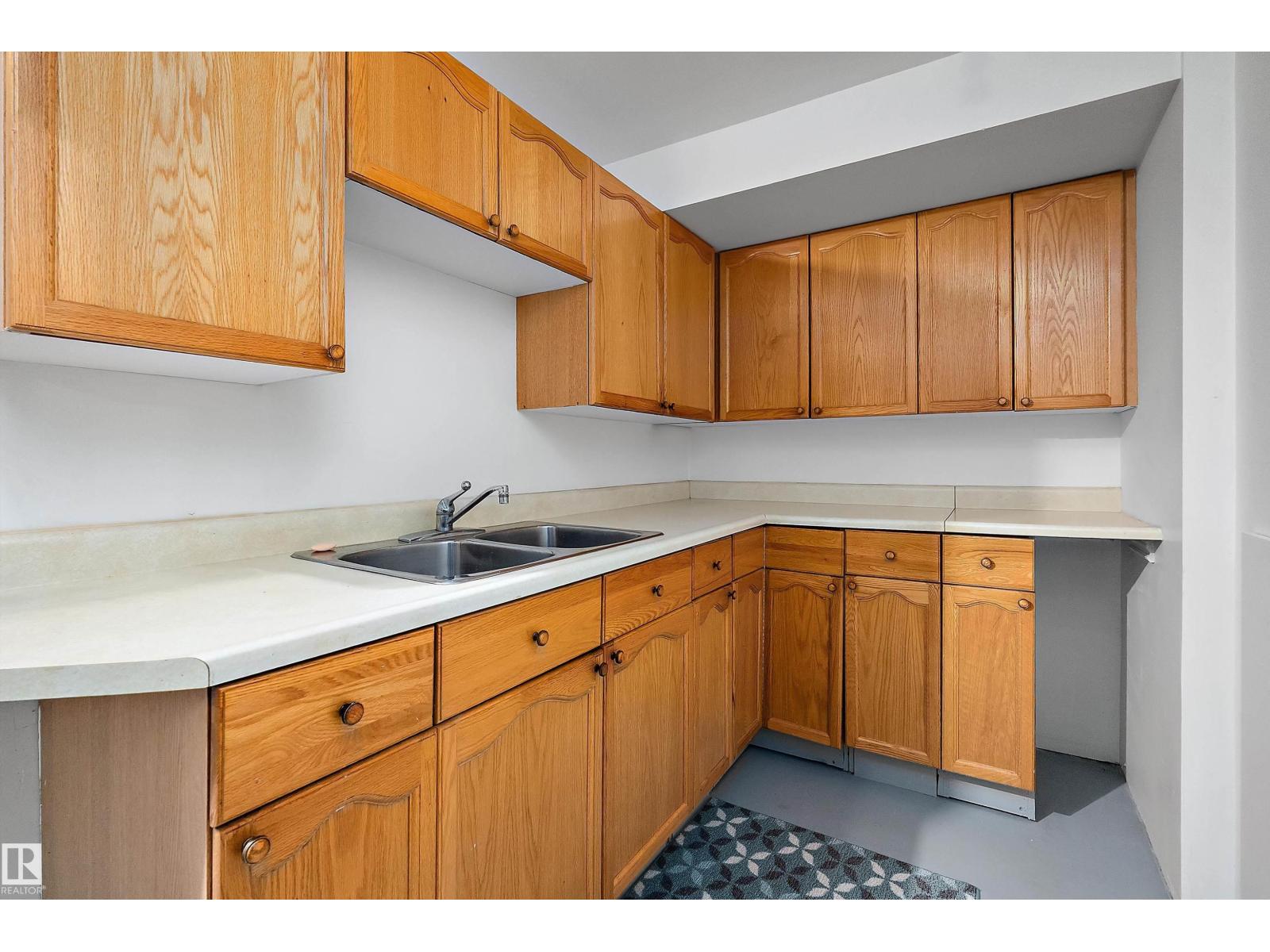 4823 32 Avenue NW - Photo 35