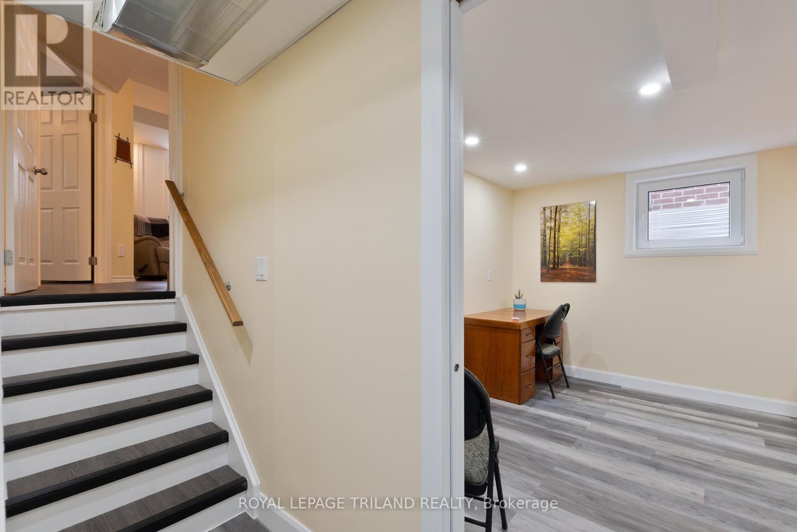 87 PINE VALLEY DRIVE - 31