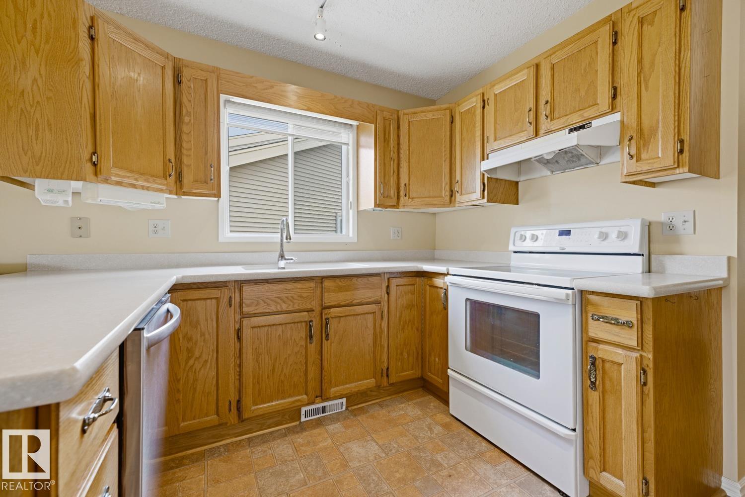 117 OEMING Road NW - Photo 10