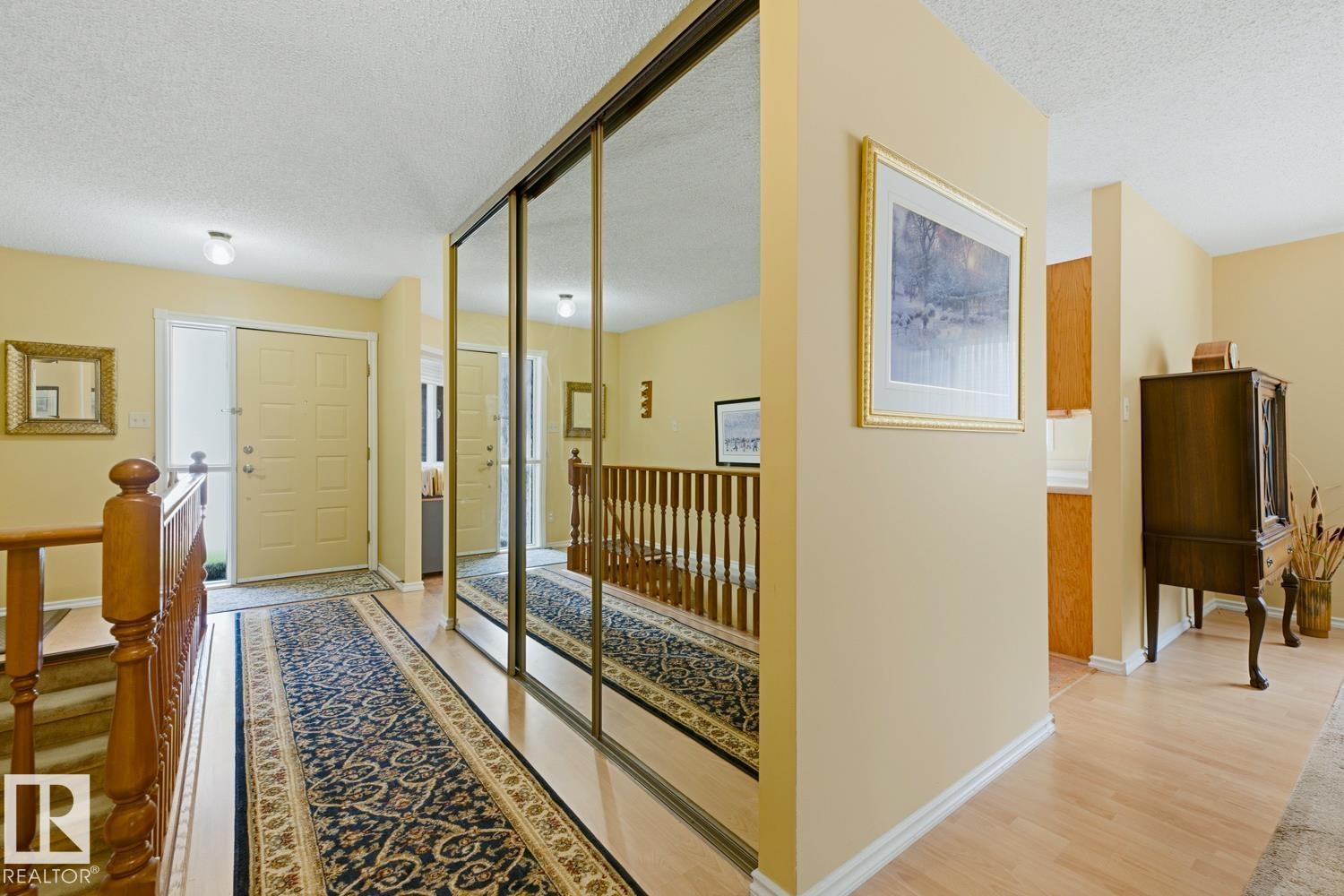 117 OEMING RD NW, Bulyea Heights, Edmonton photo 4