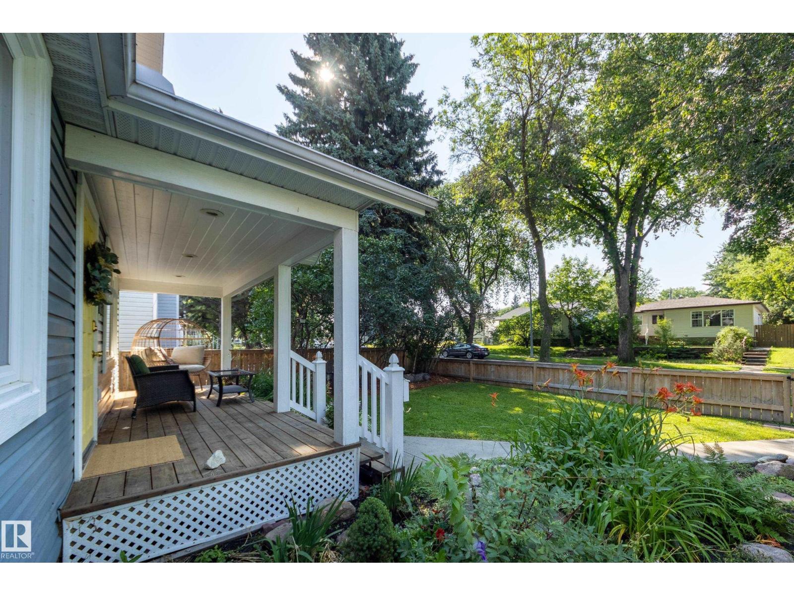 10644 65 AV NW - 2