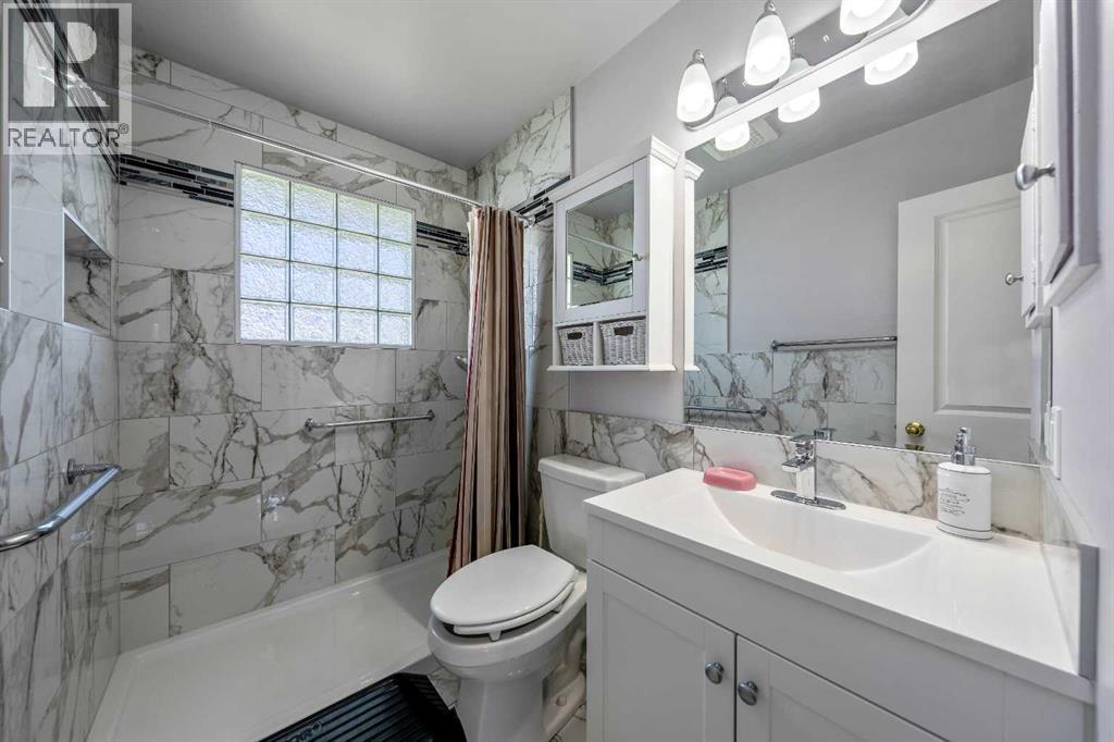 629 Agate Crescent Southeast - Photo 12