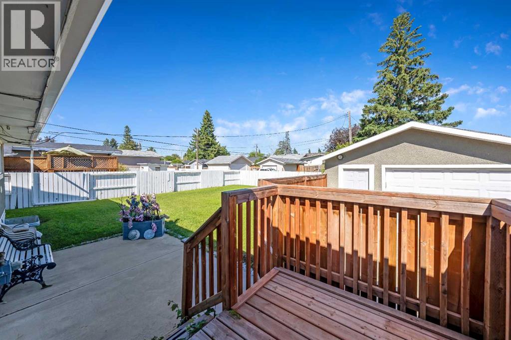 629 Agate Crescent Southeast - Photo 23