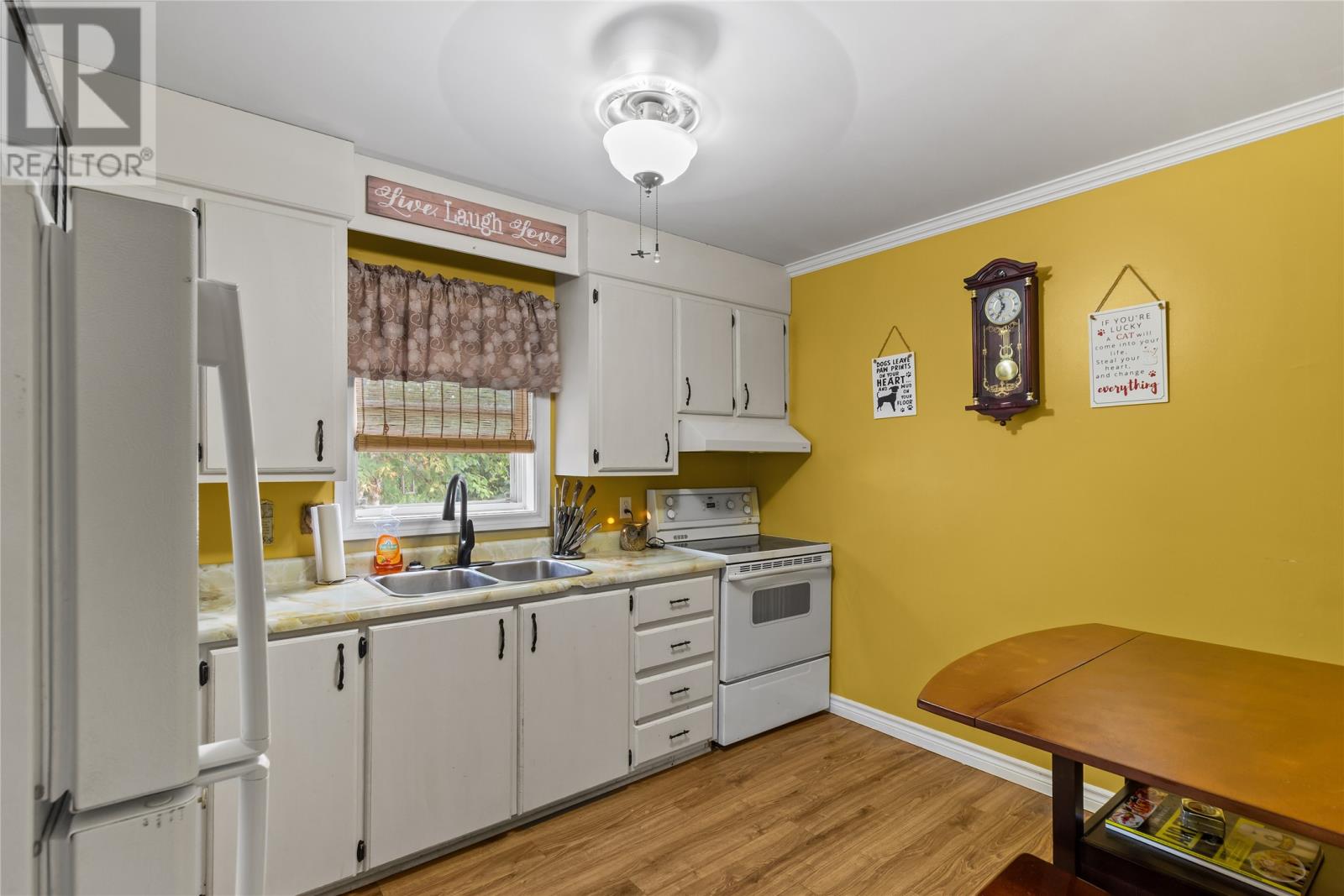 16 Seawards Lane - 23