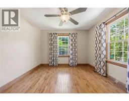 860 London Road, Sarnia, ON N7T4Y2 Photo 19