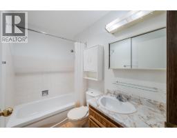 150 Skaha Place Unit# 416, Penticton, BC V2A7K1 Photo 7