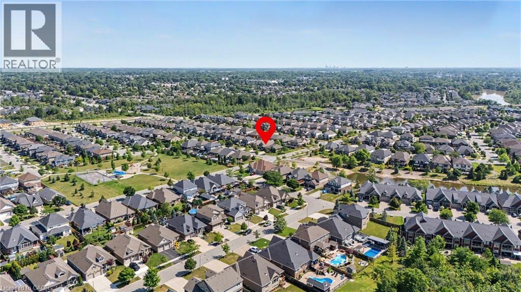 12 SILVERWOOD Avenue - 47