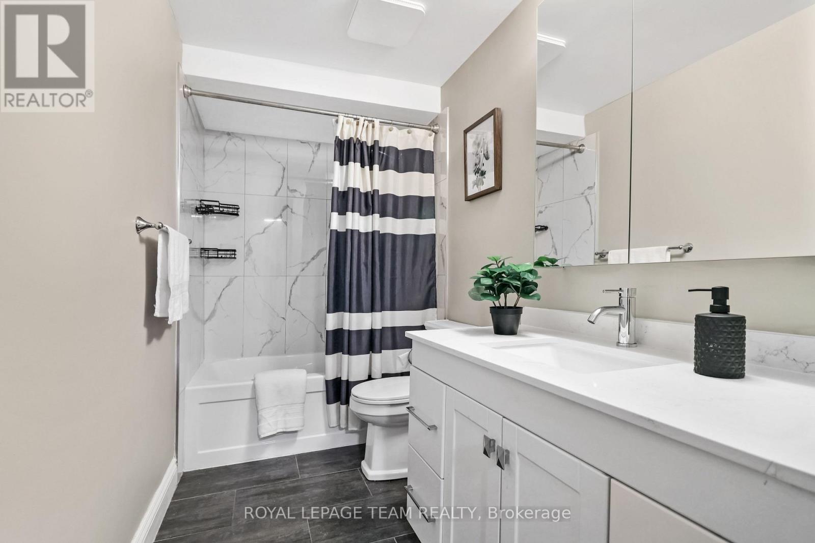 38A FORESTER CRESCENT - 15