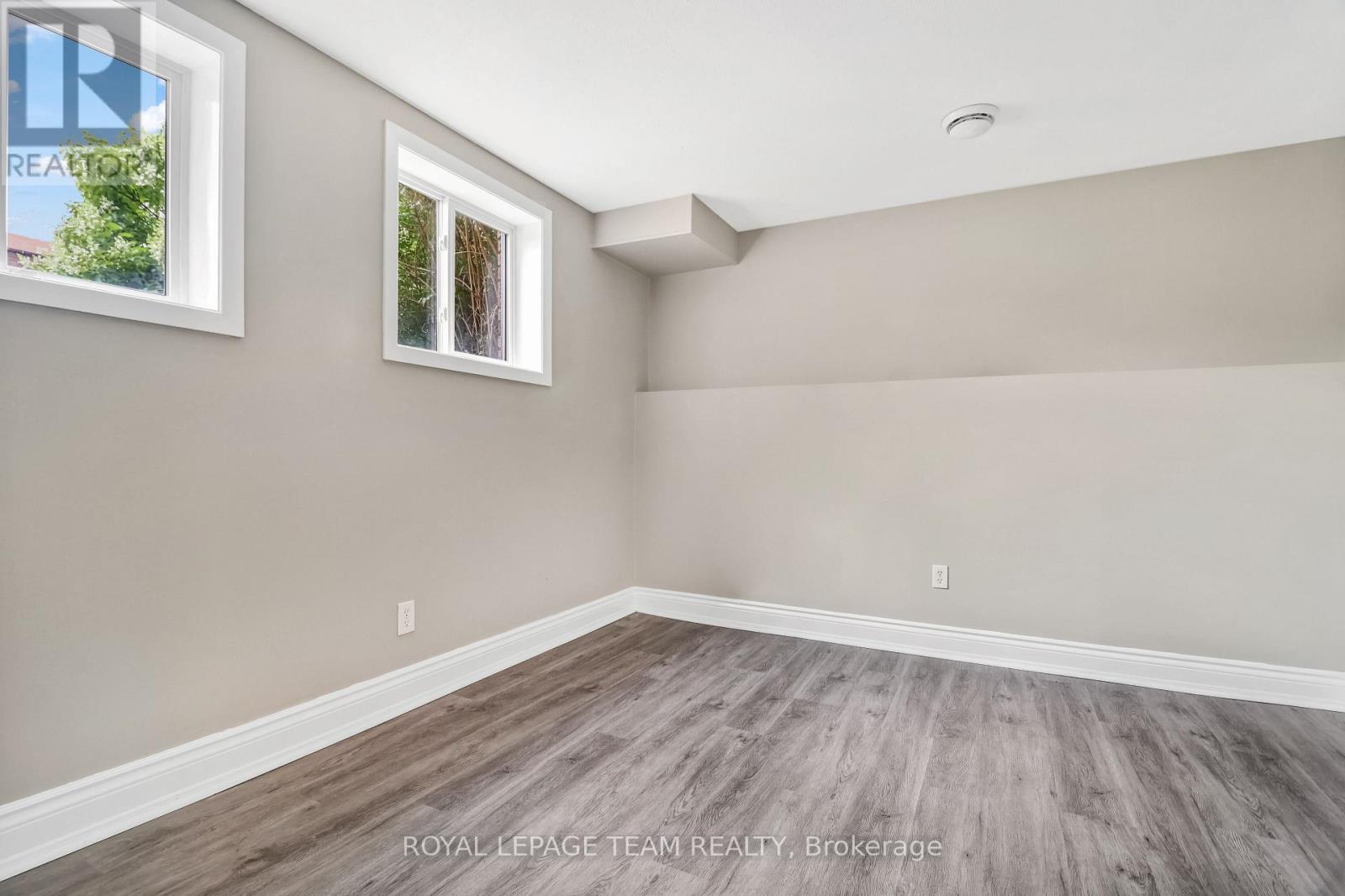 38A FORESTER CRESCENT - 18