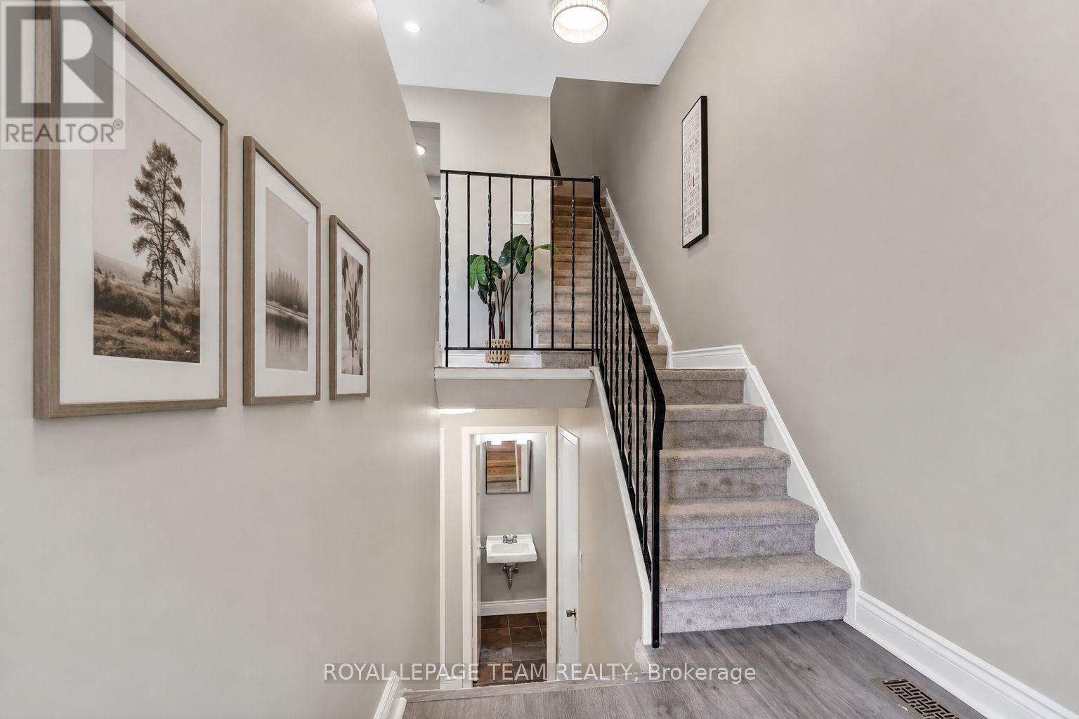 38A FORESTER CRESCENT - 4