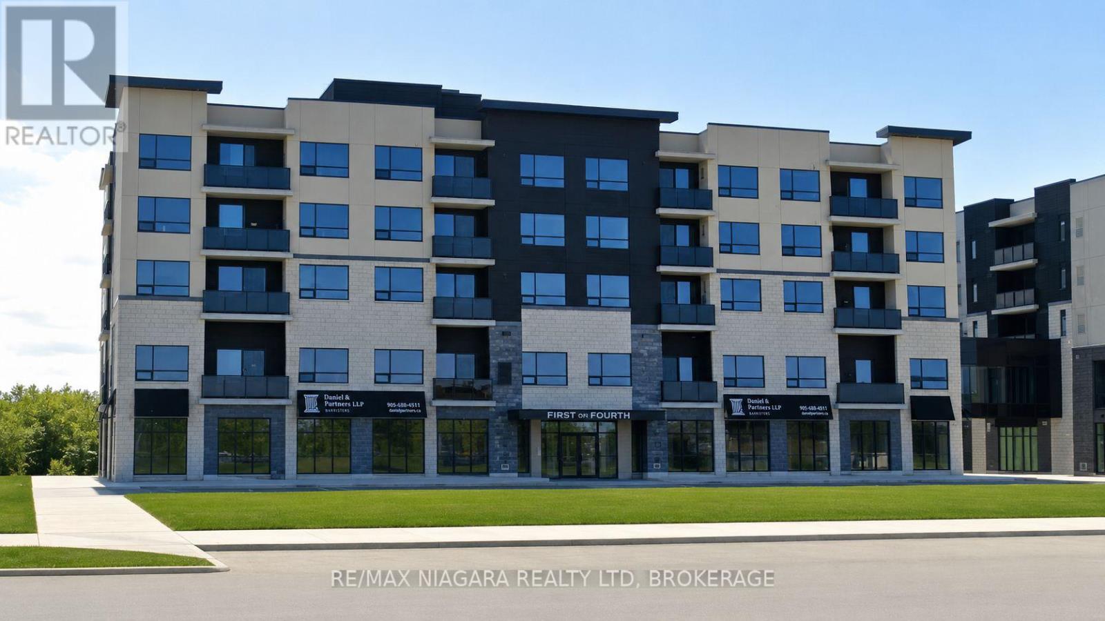 404 - 300 FOURTH AVENUE