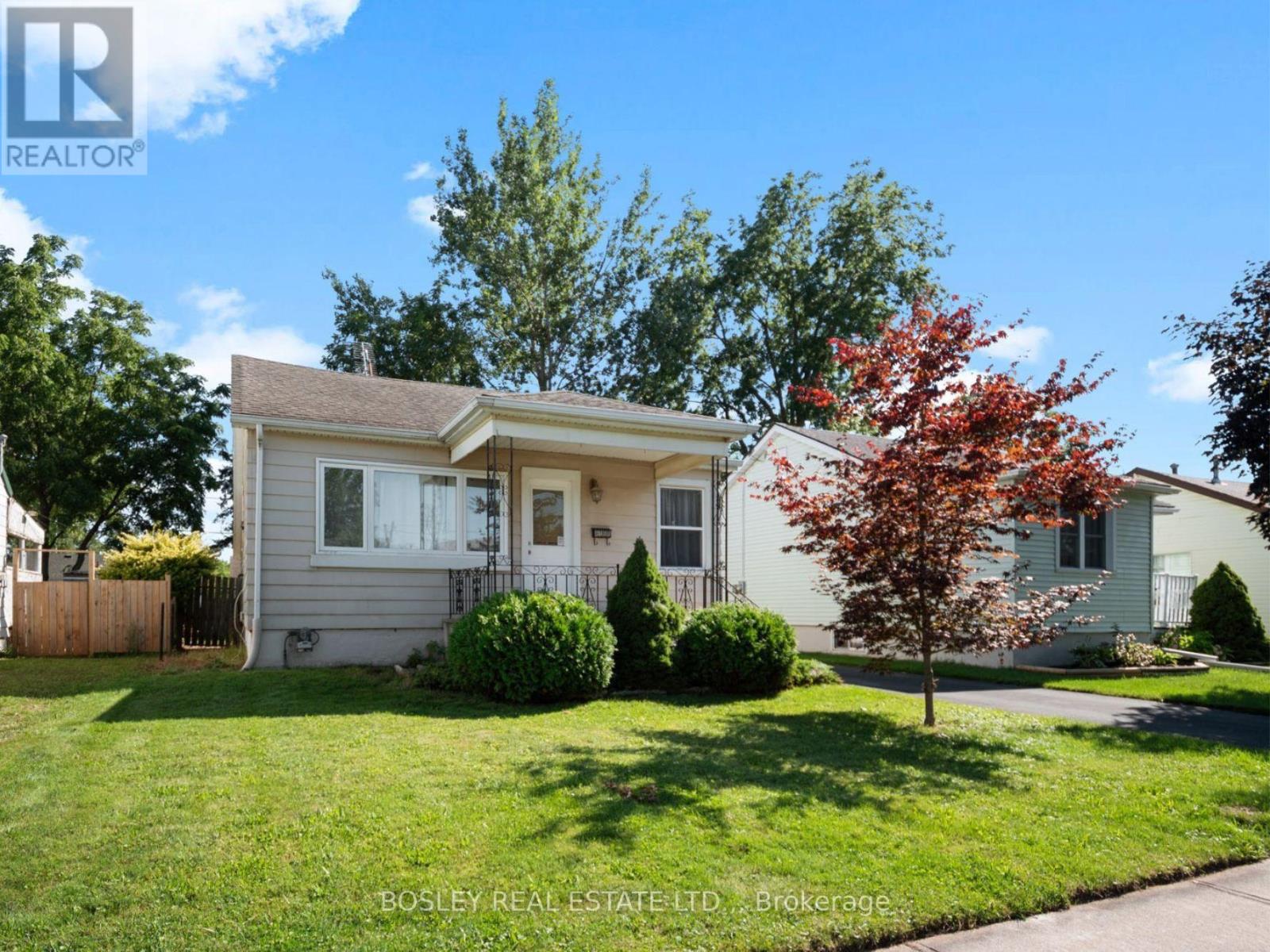 6168 CHURCHILL STREET - 1