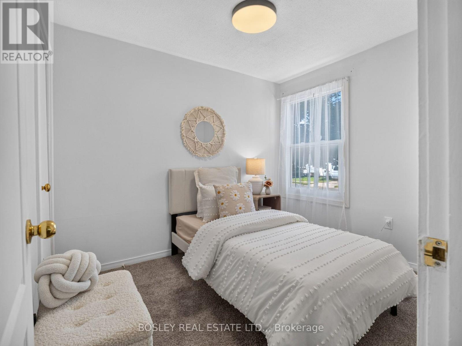 6168 CHURCHILL STREET - Image 12