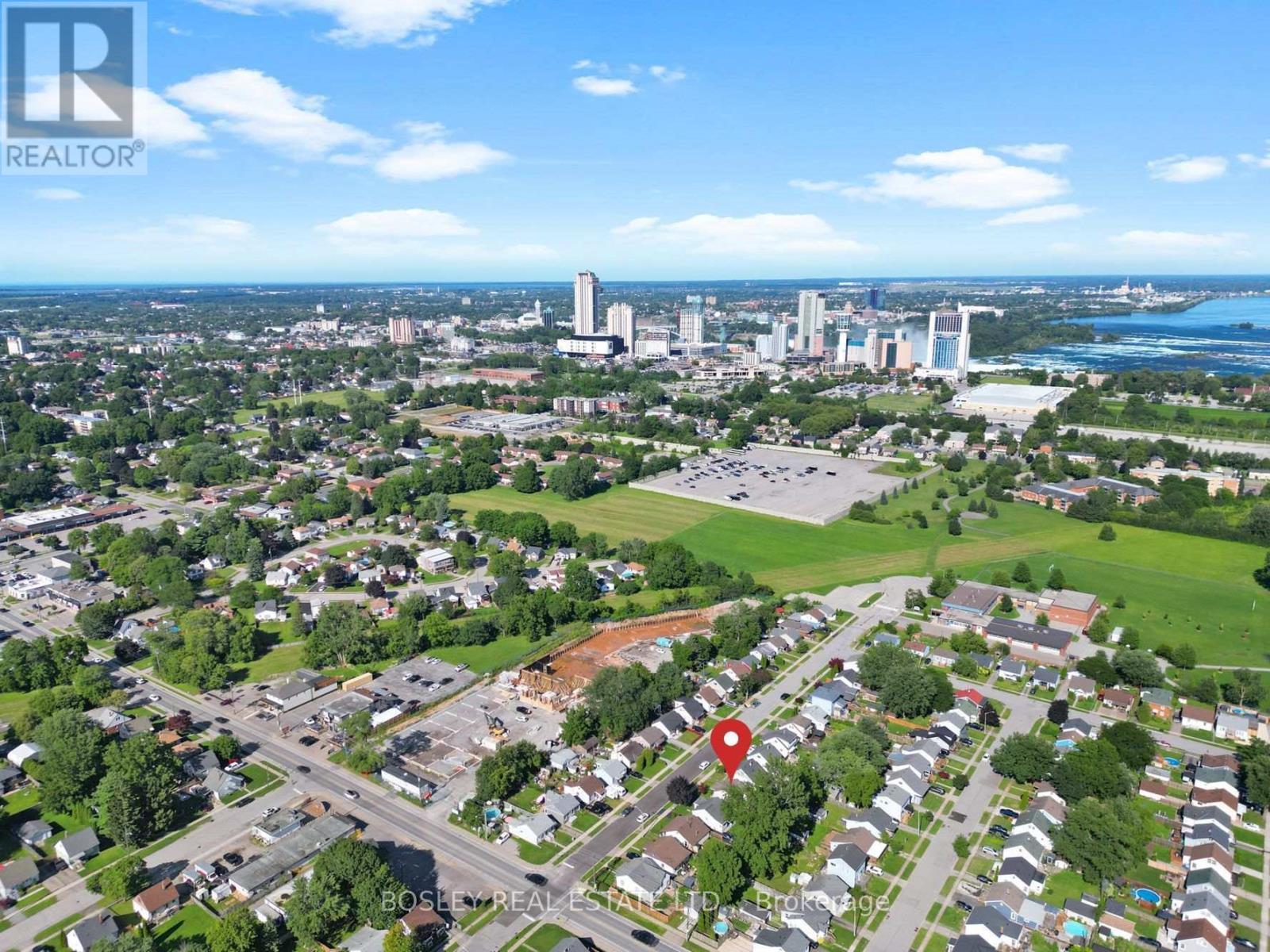 6168 CHURCHILL STREET - 25