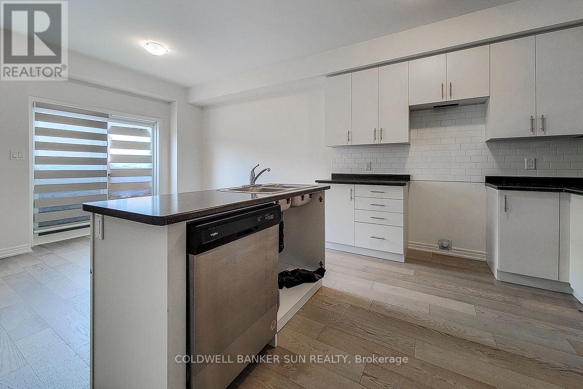 82 PINOT CRESCENT - 10