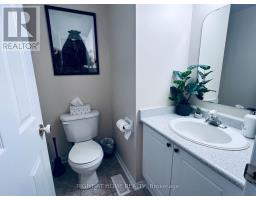 Eating area - 1741 Jobin Crescent, Ottawa, ON K1J1C4 Photo 11