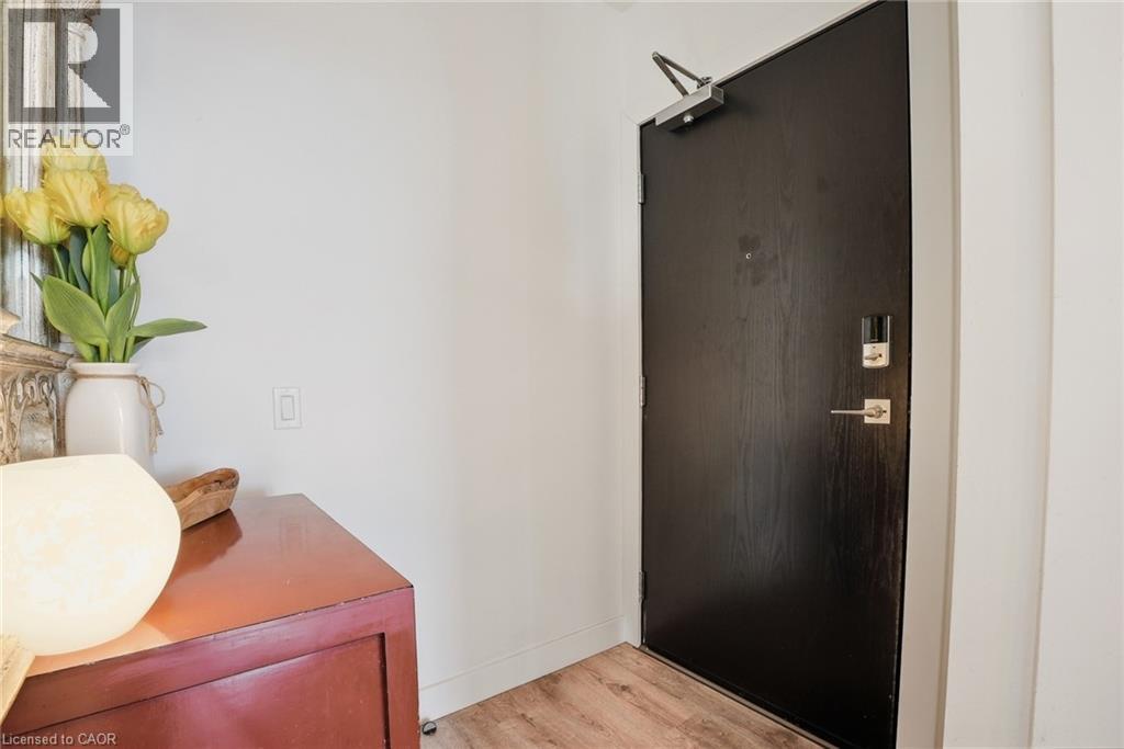 #1014 50 GRAND Avenue S - 4