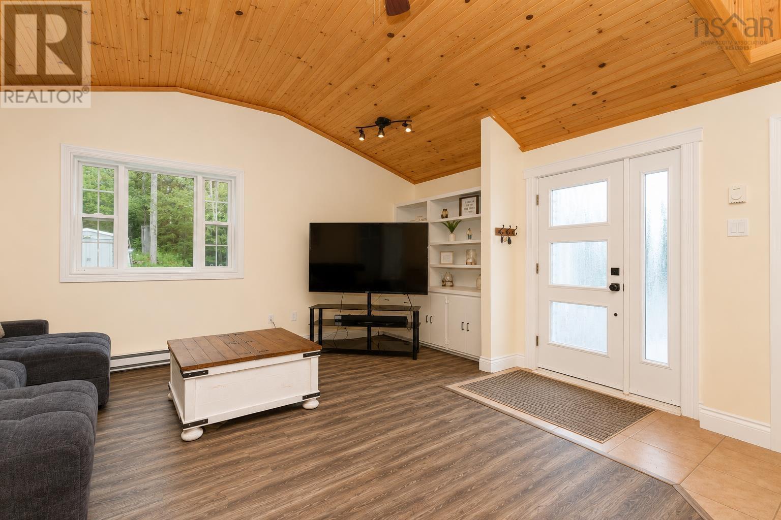 1774 Hillside Road - 30