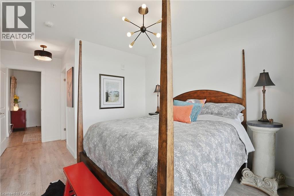 #1014 50 GRAND Avenue S - Image 18